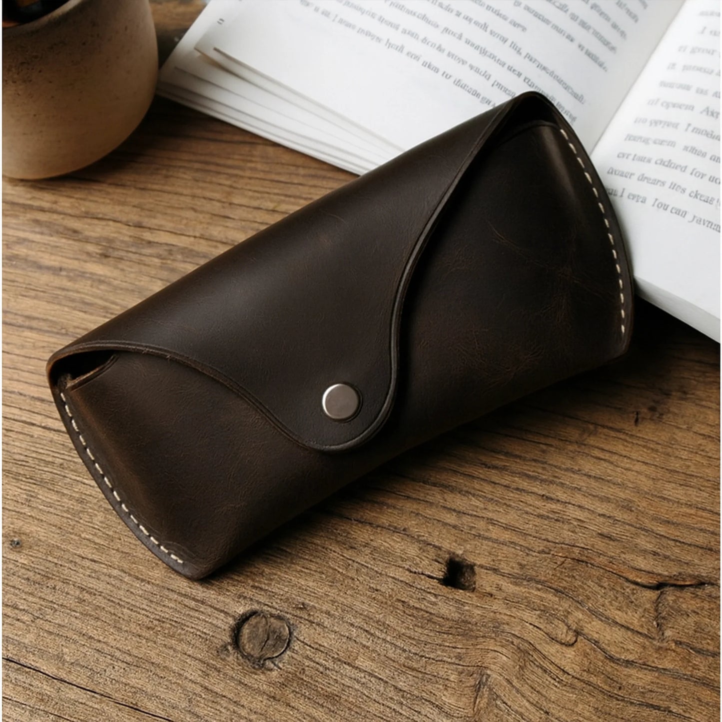 Leather Eyewear Pouch – Classic Protective Case