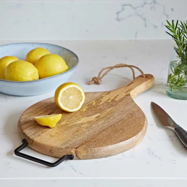 Handmade Mango Wood Round Chopping Board