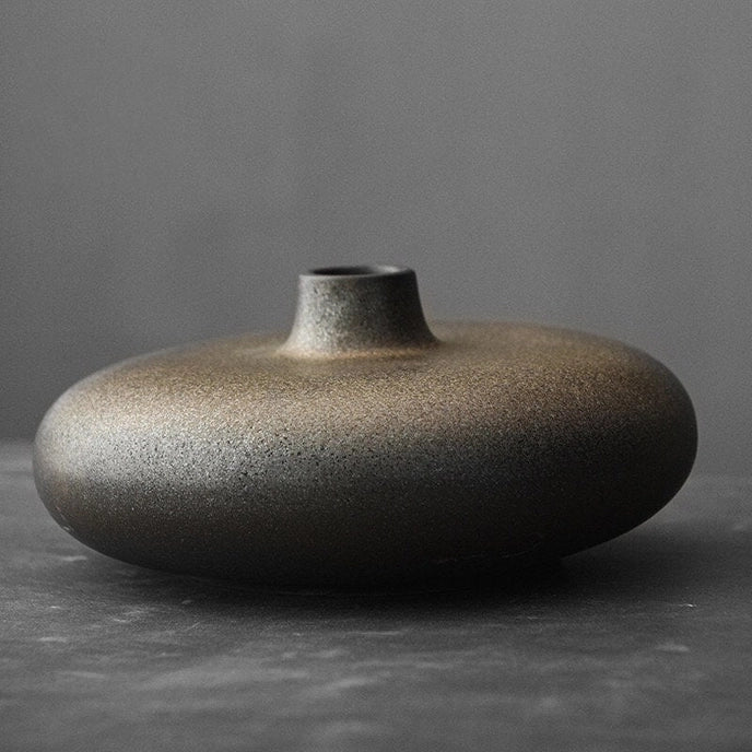 Handmade Ikebana Ceramic Vase