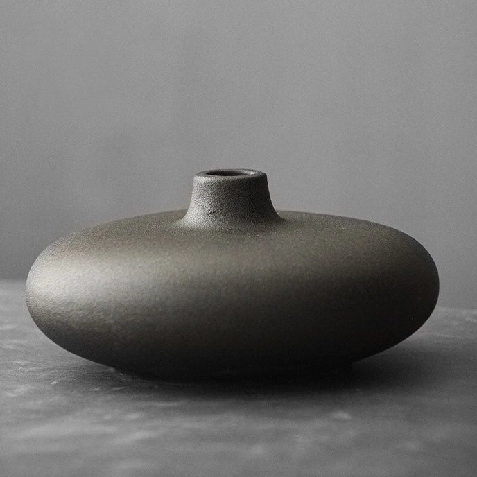 Handmade Ikebana Ceramic Vase