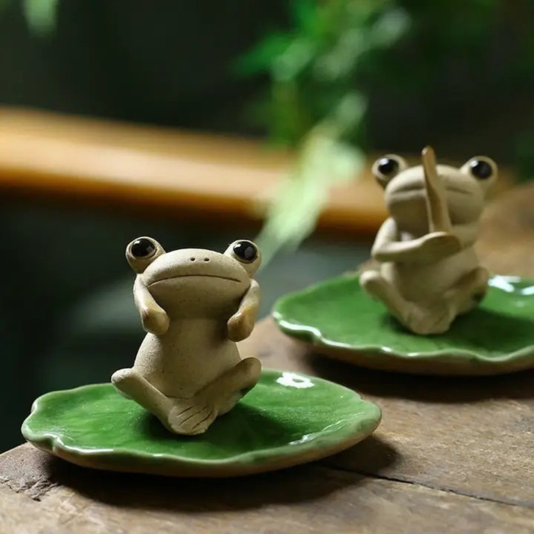 Handmade Frog Ceramic Tea Pet
